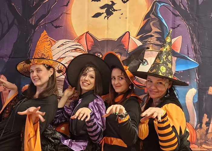 Bal Halloween dla dzieci w Gdańsku – animatorki Conga Dance